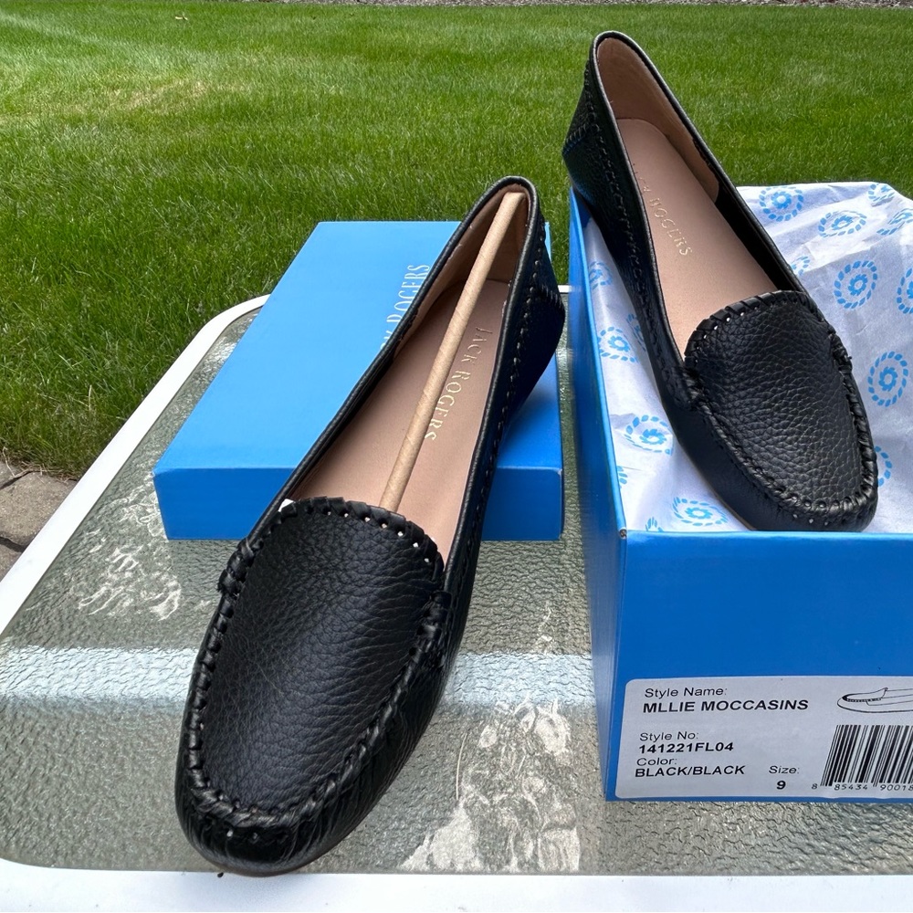 New! JACK ROGERS Women's Millie Leather Moccasin Mocs Flat Shoes. Black NWT